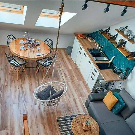 Loft Zulawy, Apartament Na Wylacznosc โนวี ดวูร์ กดันสกี ภายนอก รูปภาพ
